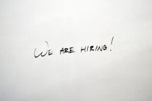 30‑Day Hiring Plan for Oxfordshire Startups From Brief to Offer for a Sales Hire
